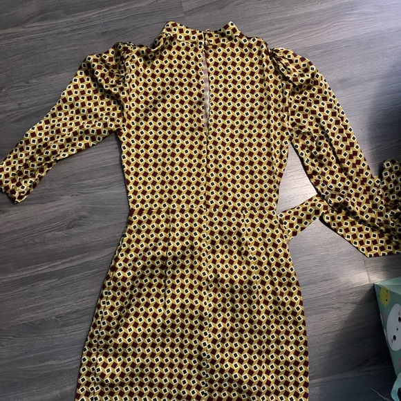 Reformation dress - Picture 4 of 12